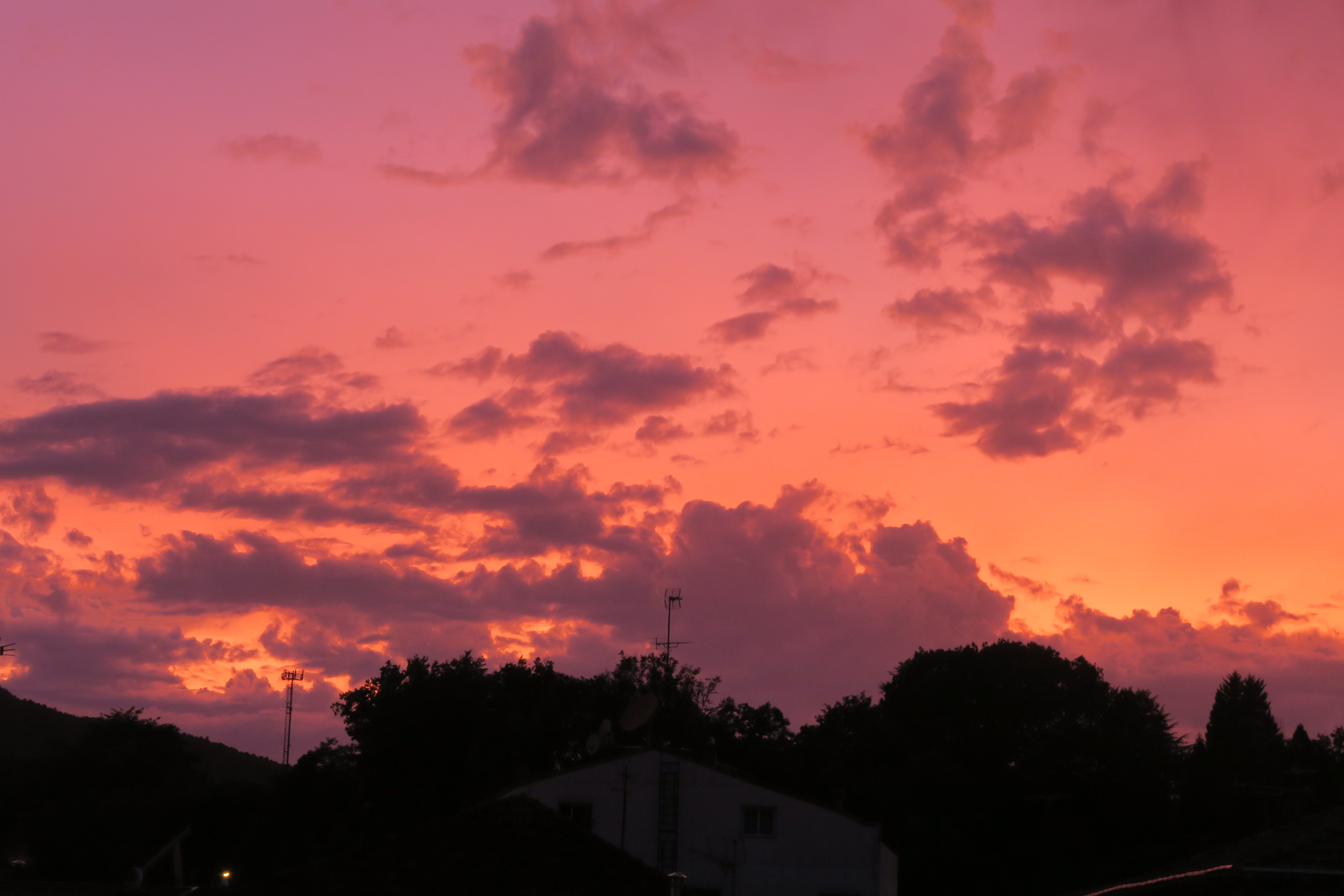 TONOS DEL ATARDECER ❤️🩷💜