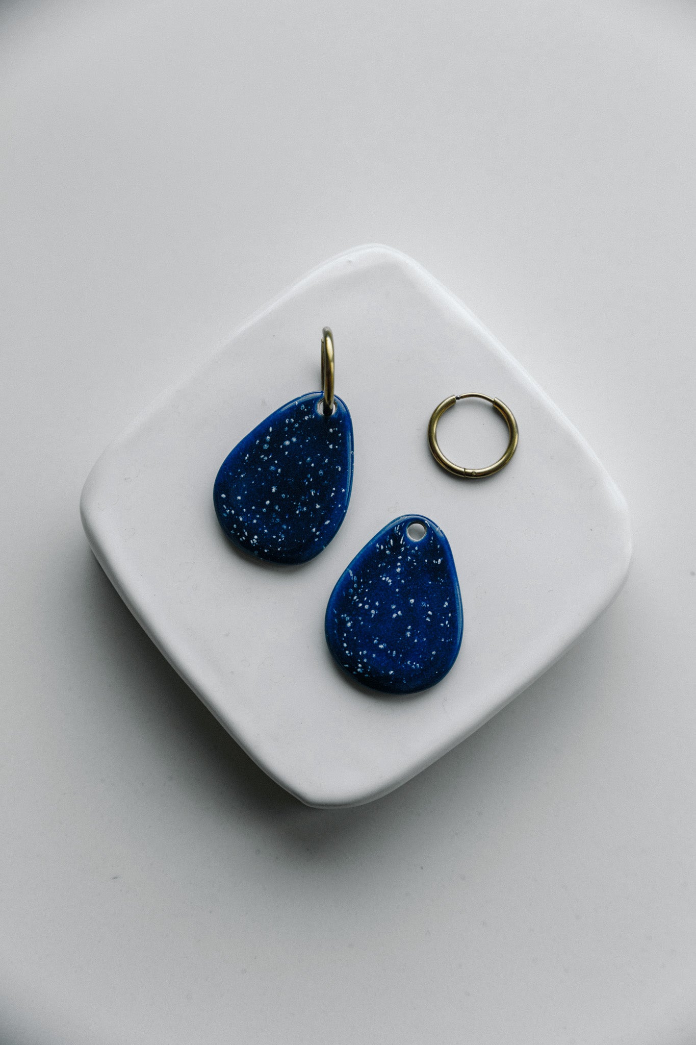 Nuevo | Pendientes Pétalo | Personaliza color | L