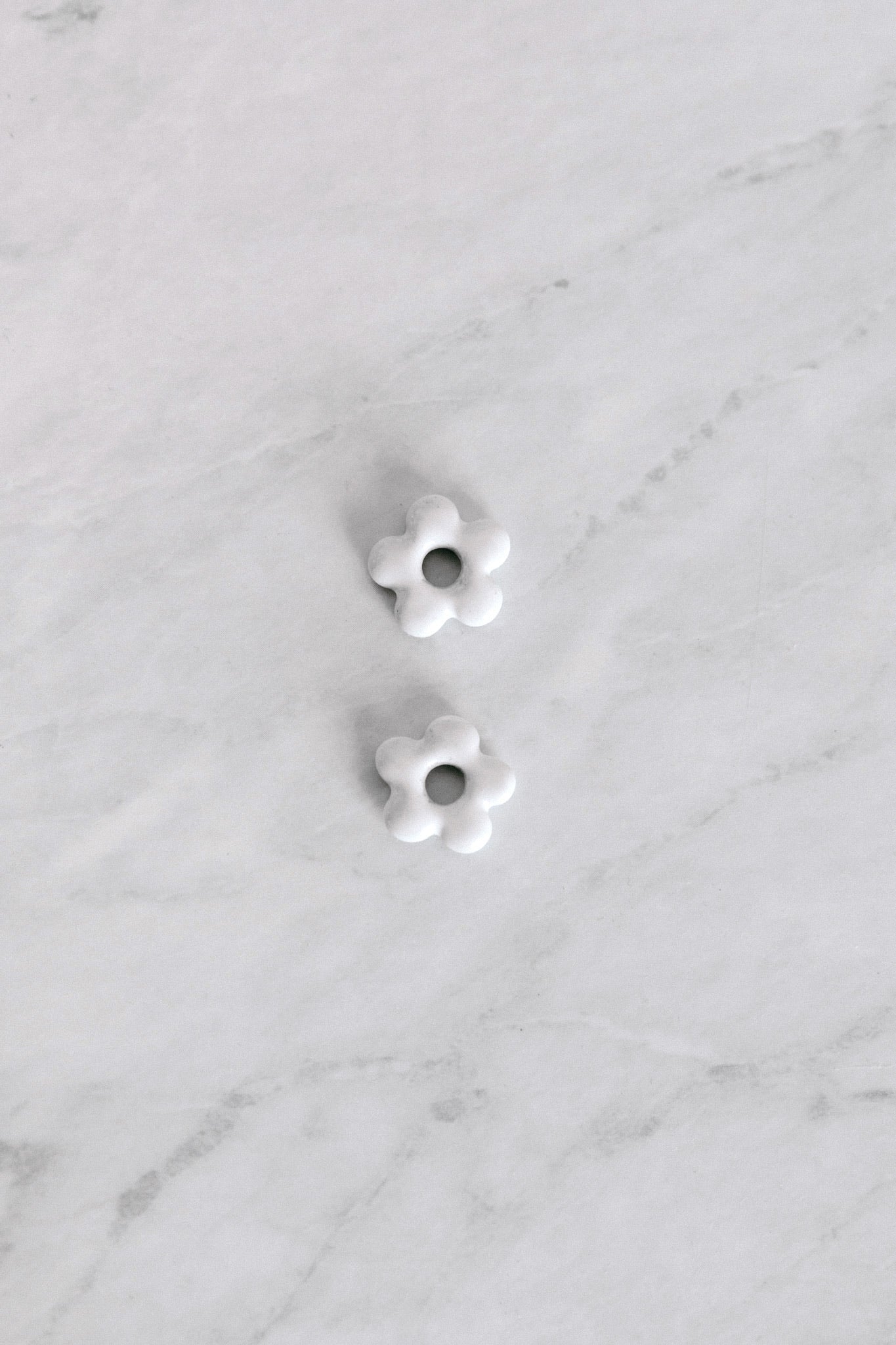 Piezas Exclusivas | 1 pieza flor blanca 1 pieza mini Nalu