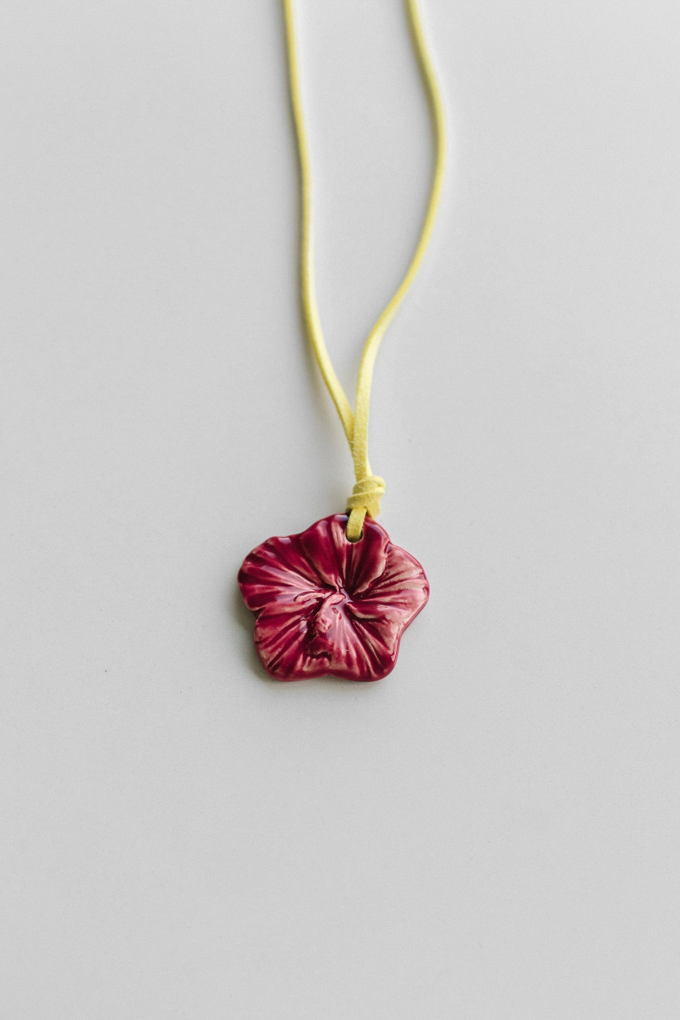 Colgante Hibiscus Burdeos
