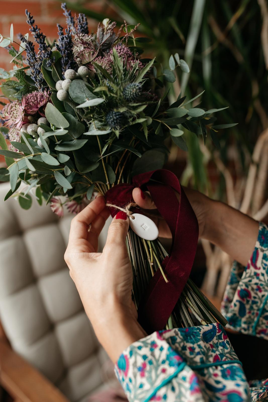 Bridal Bouquet Initial