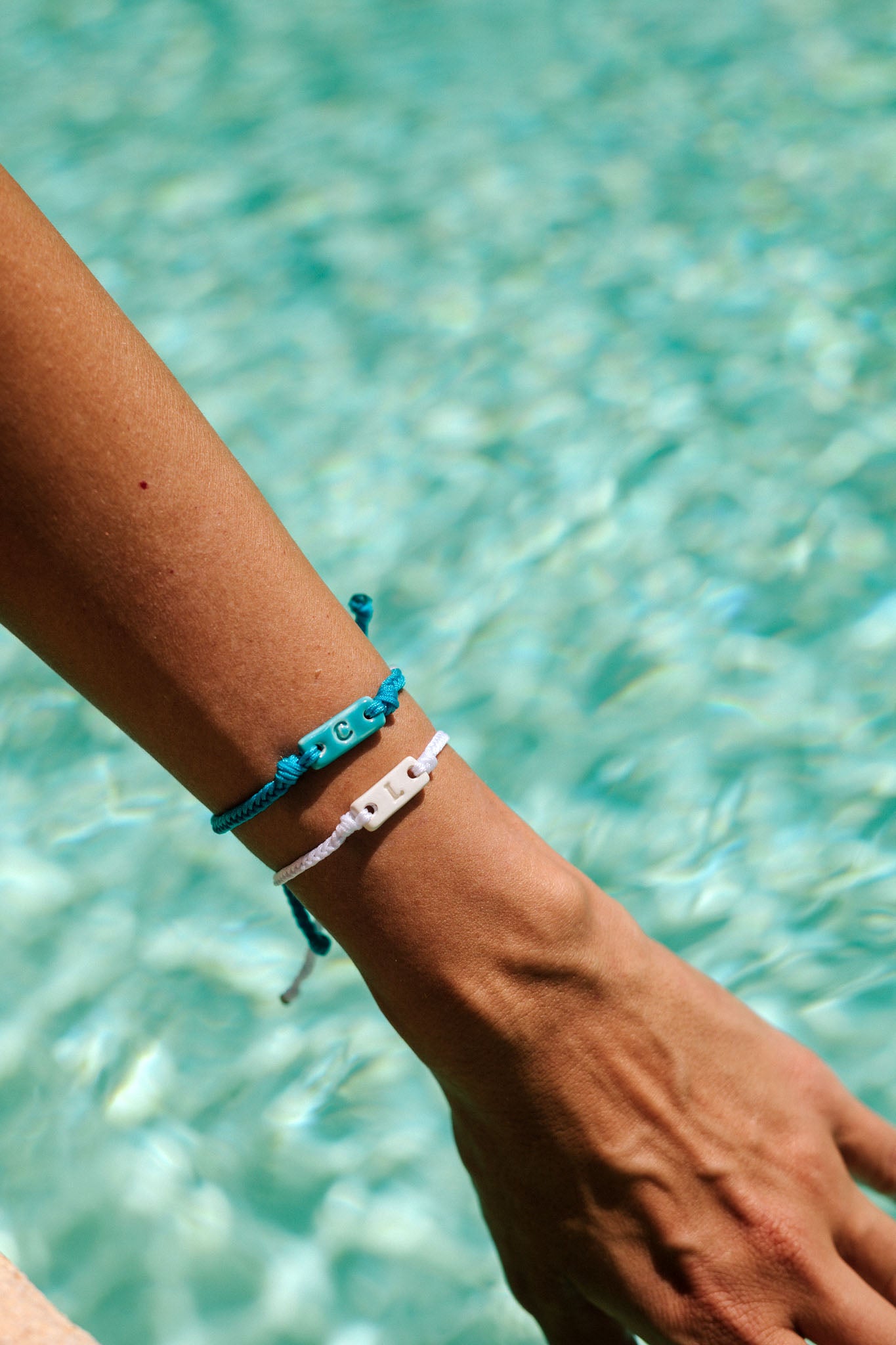 Nuevos Colores | Pulsera Inicial | Mujer