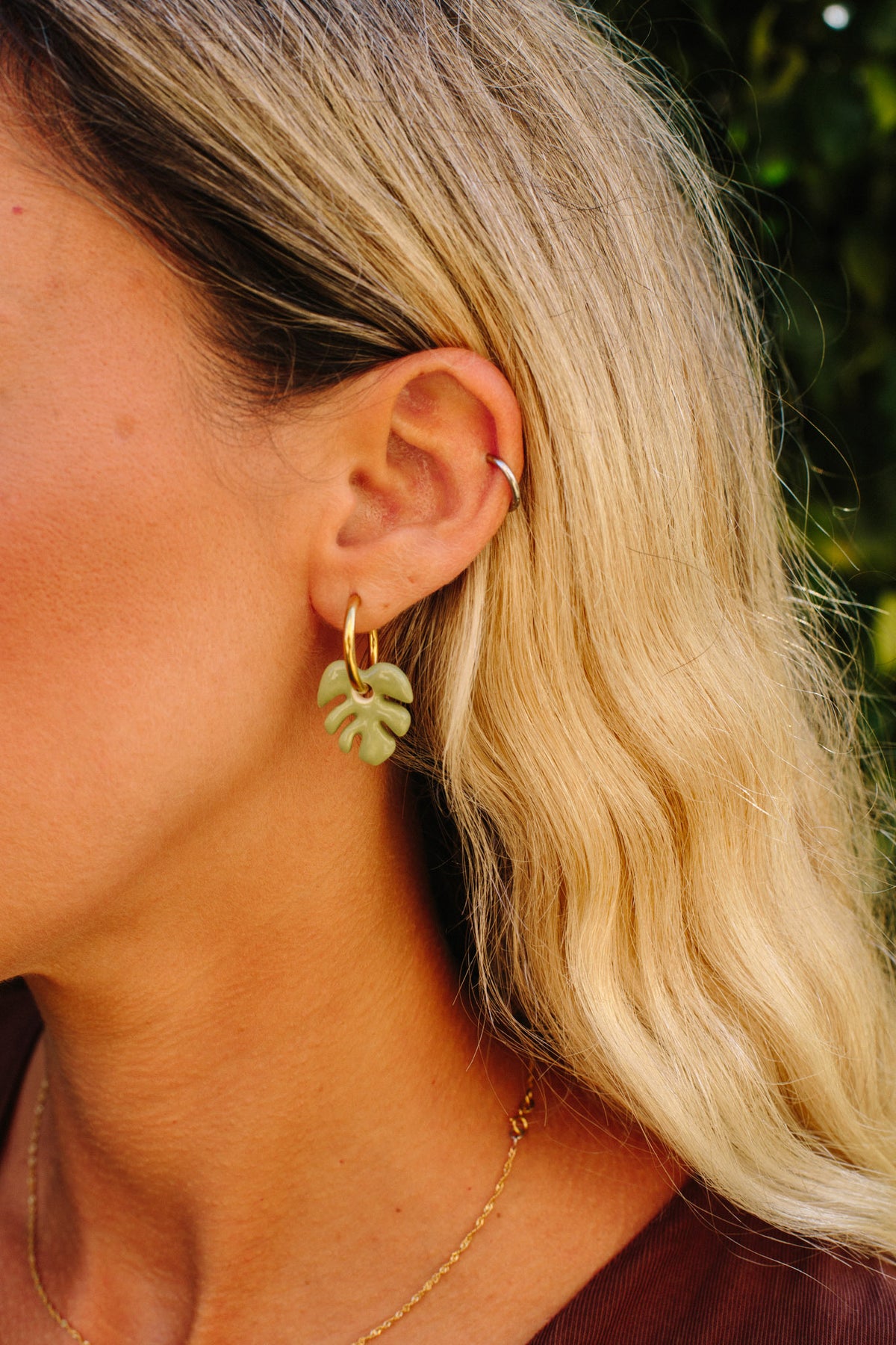 Nuevo | Pendientes Mini Aloha Verde Caqui | S