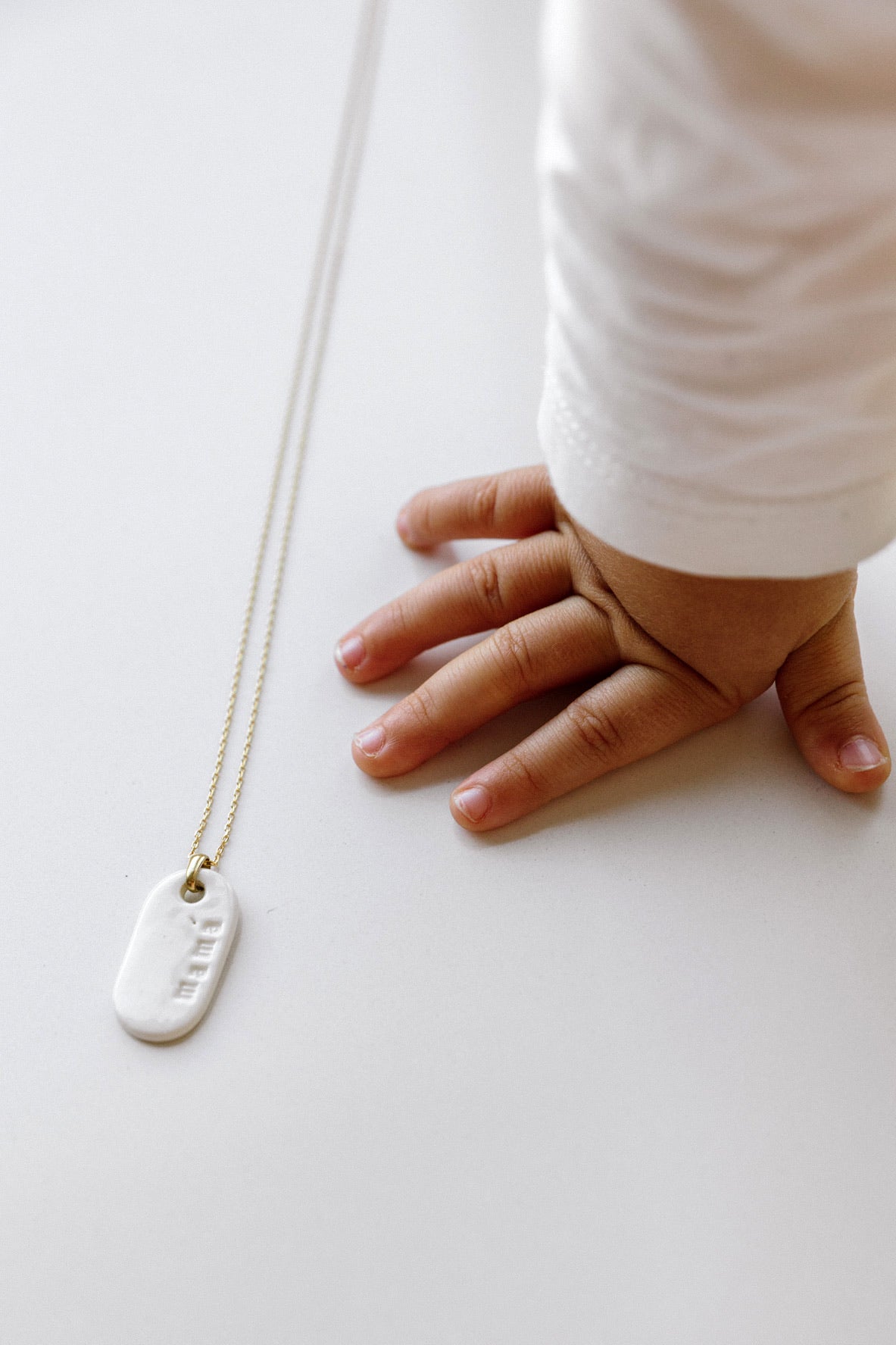 Nuevo | Colgante Mamá | L