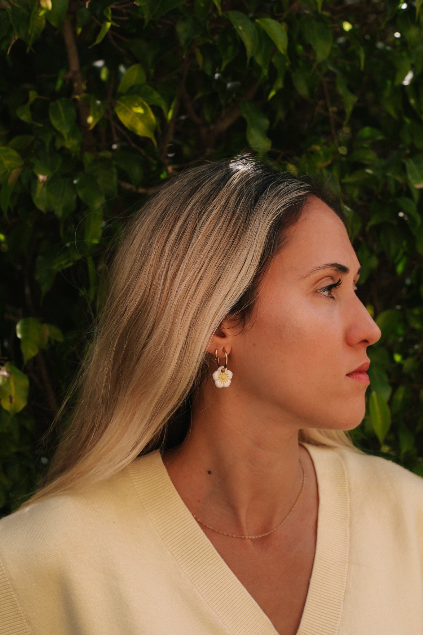 Nuevo | Pendientes Plumeria Blanco | S