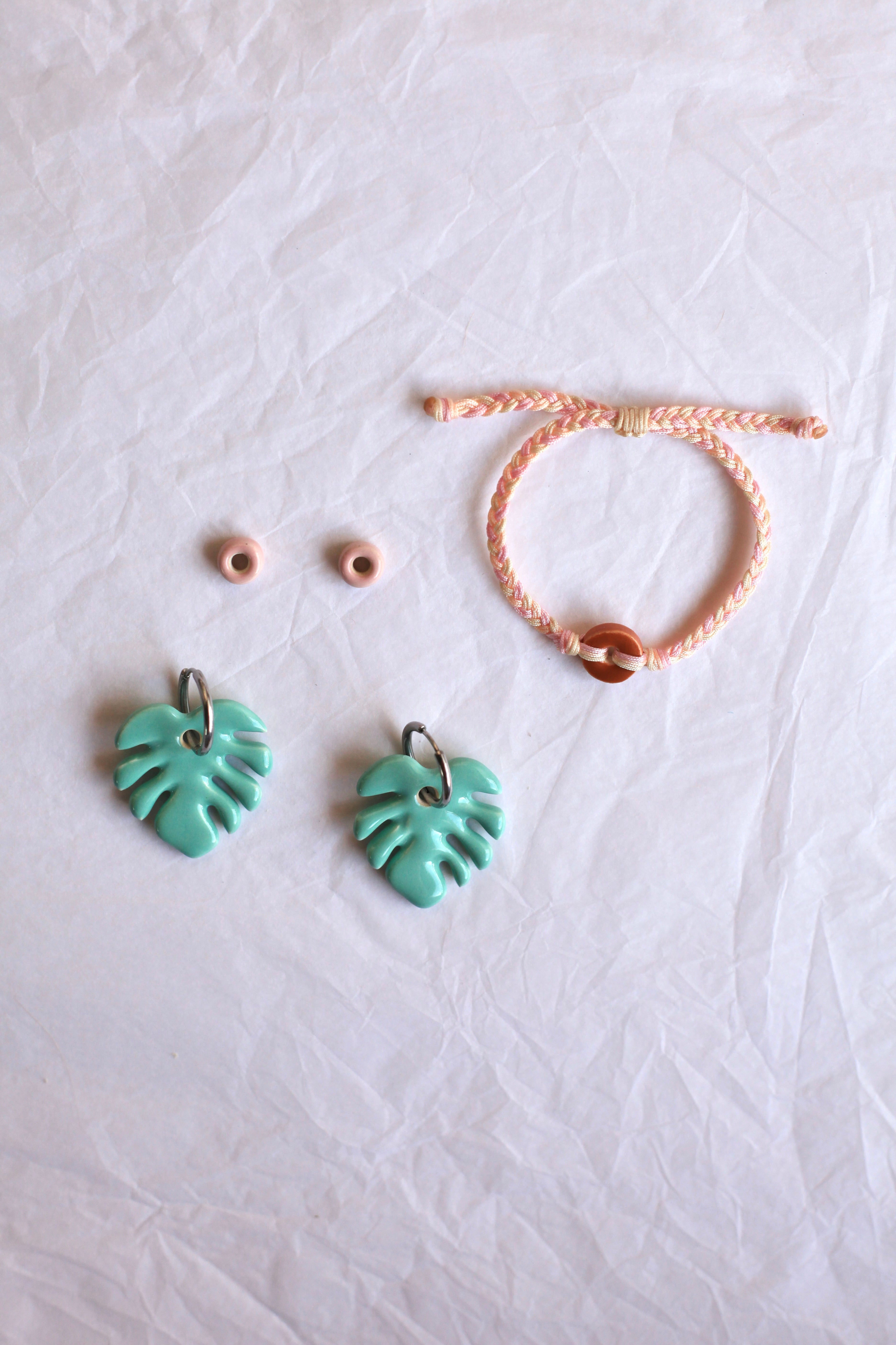Green Aloha Earrings | XL