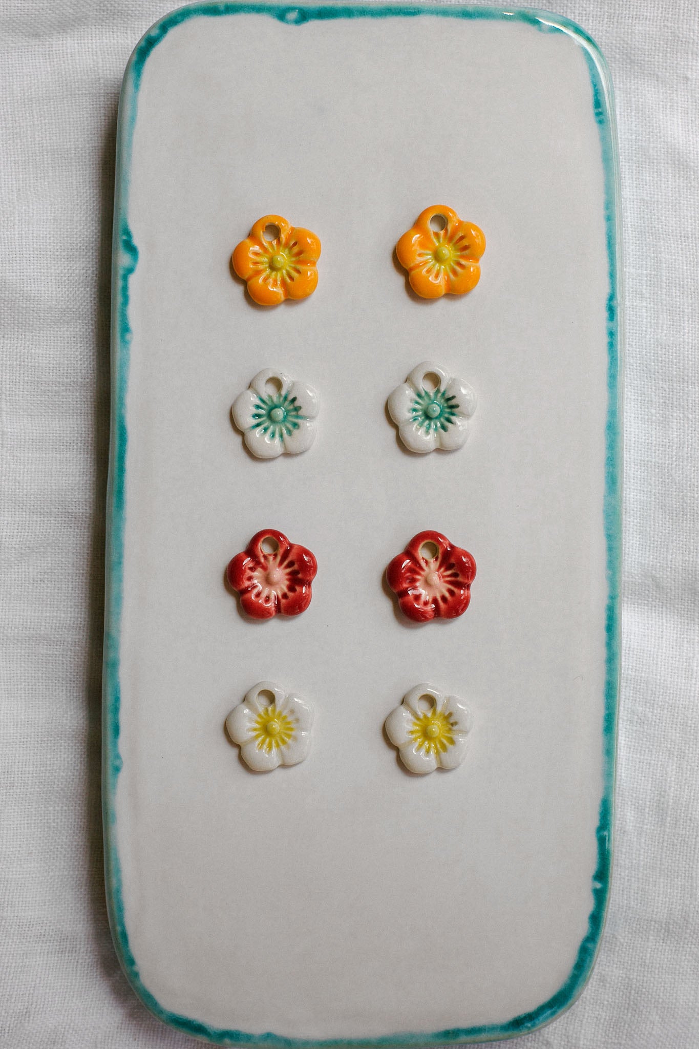 Nuevo | Pendientes Plumeria Burdeos | S